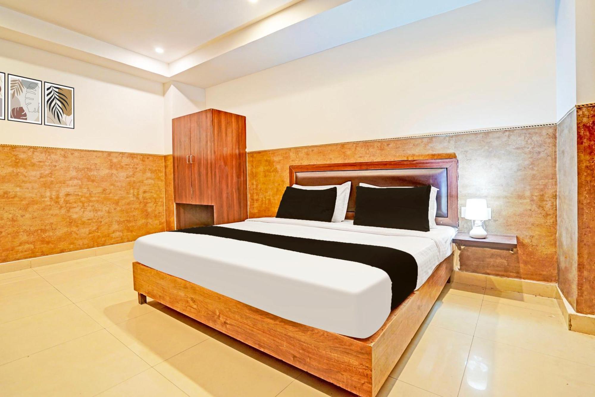 Collection O Tilak Nagar Near Pacific Mall Δελχί Εξωτερικό φωτογραφία