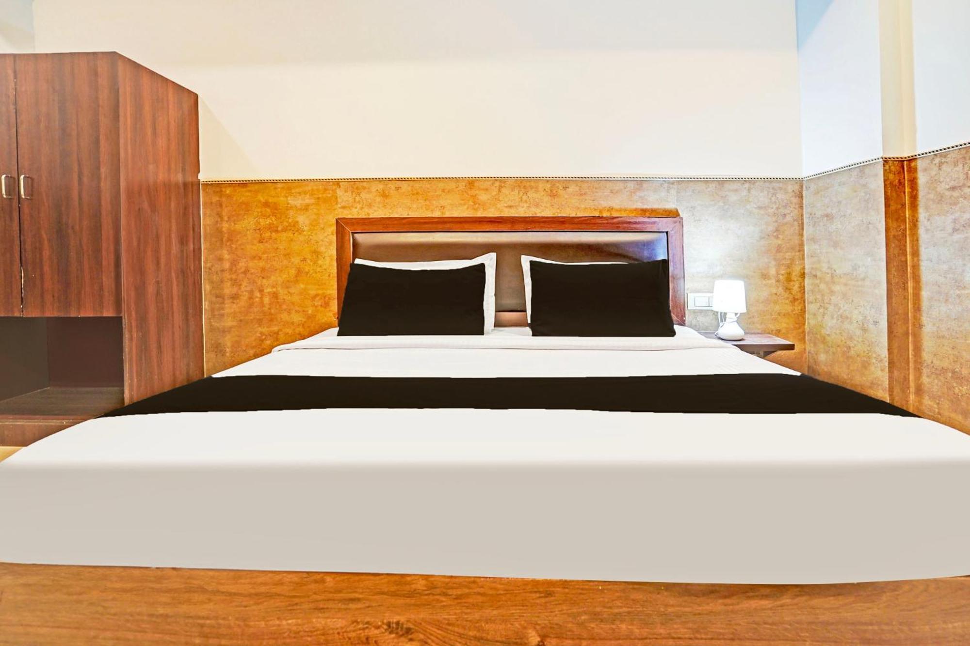 Collection O Tilak Nagar Near Pacific Mall Δελχί Εξωτερικό φωτογραφία
