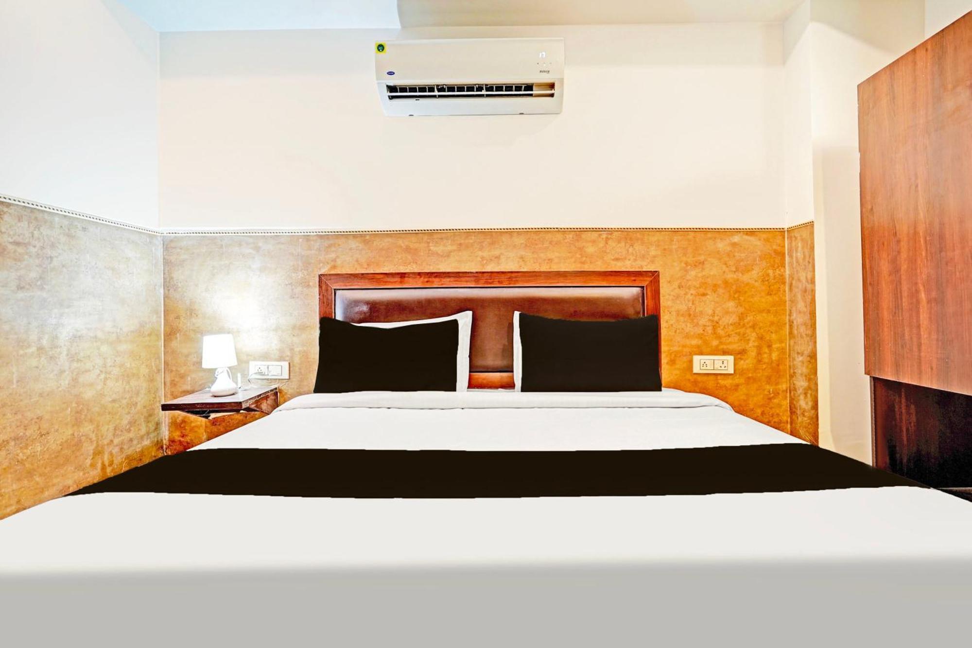 Collection O Tilak Nagar Near Pacific Mall Δελχί Εξωτερικό φωτογραφία